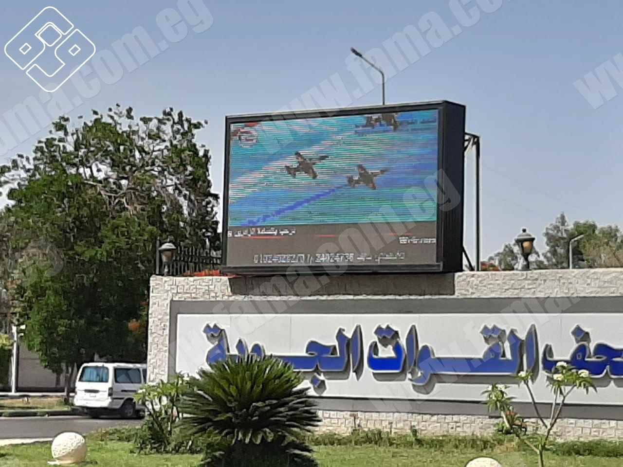 Rain and wind resistant outdoor advertising displays