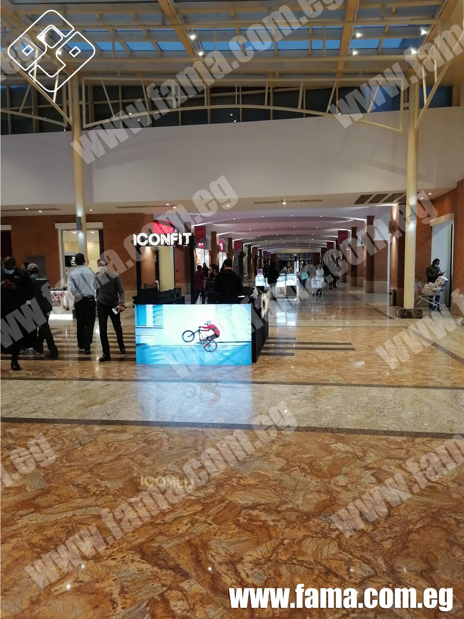 شراء شاشات الليد سكرين للفناد