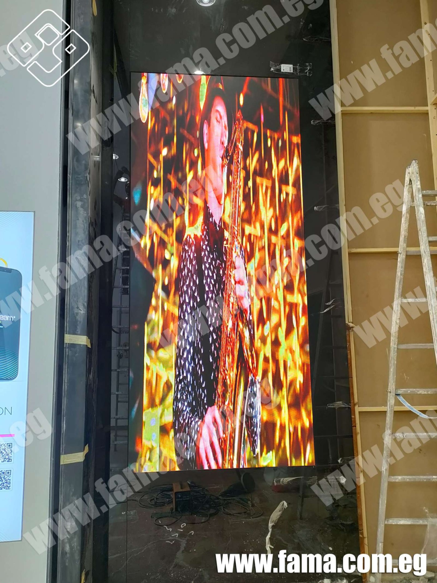 Best transparent screens from fama